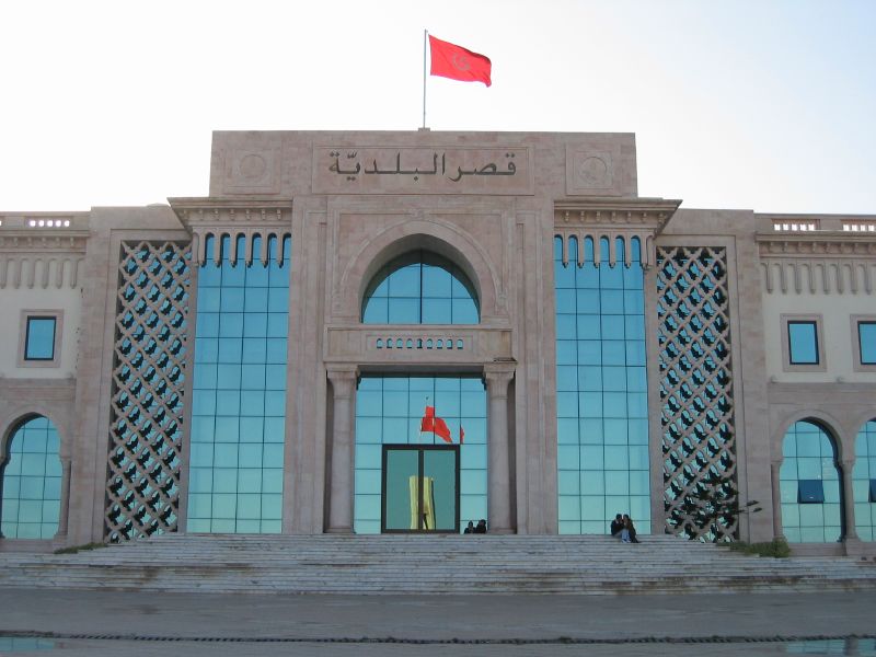 أغلبهم في حالة عطالة وموعد انتهاء العهدة يقترب .. ضبابية تلف مصير المجالس البلدية؟؟